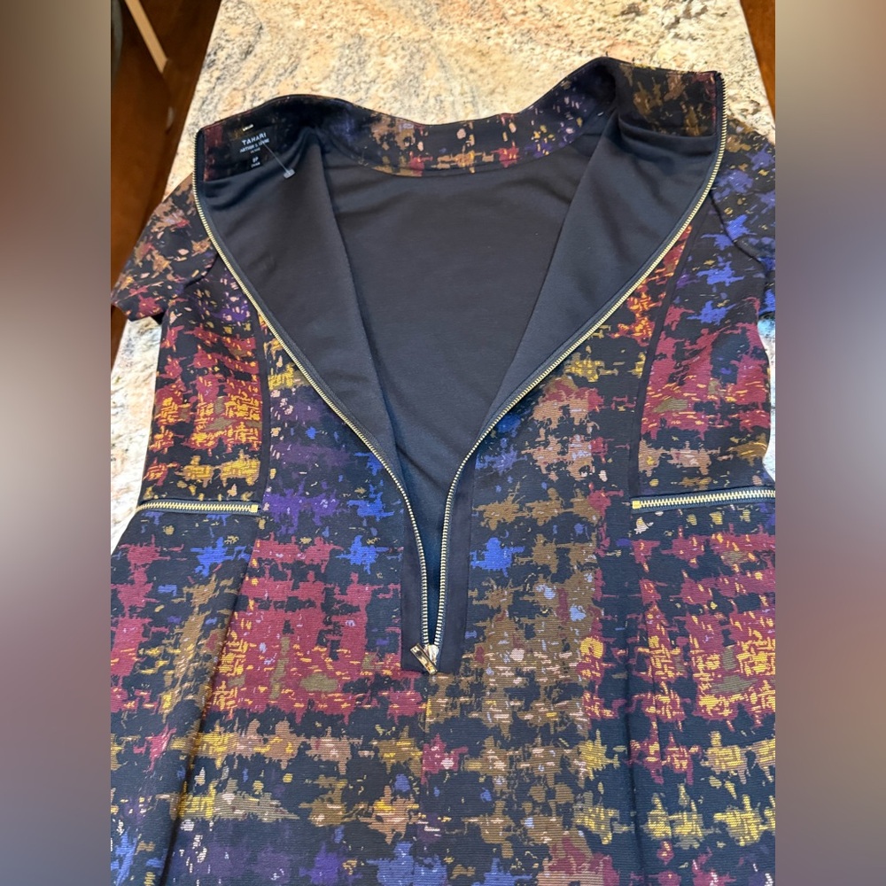 Tahari size 8P NWOT Multicolor Dress. Fully lined with exposed back zipper. - Picture 8 of 12